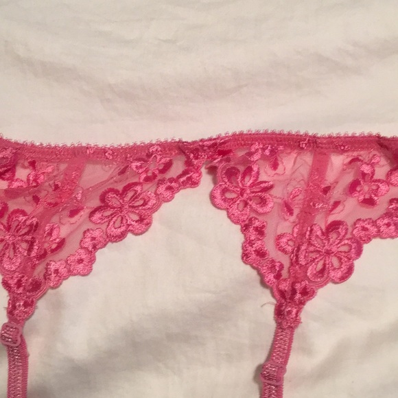 La Senza | garter belt *never worn* size S - Picture 8 of 8